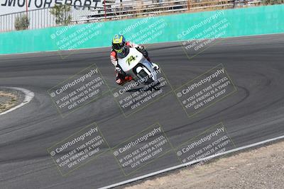 media/Apr-20-2025-AHRMA (Sun) [[393a79c373]]/Race/Group 11 early race/Turn 4b/